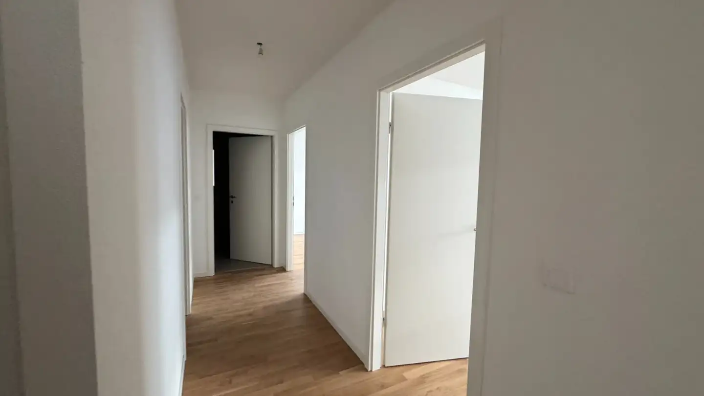 Apartment for rent - Route De La Maladière 70, 1022 Chavannes-près-Renens - Photo 2