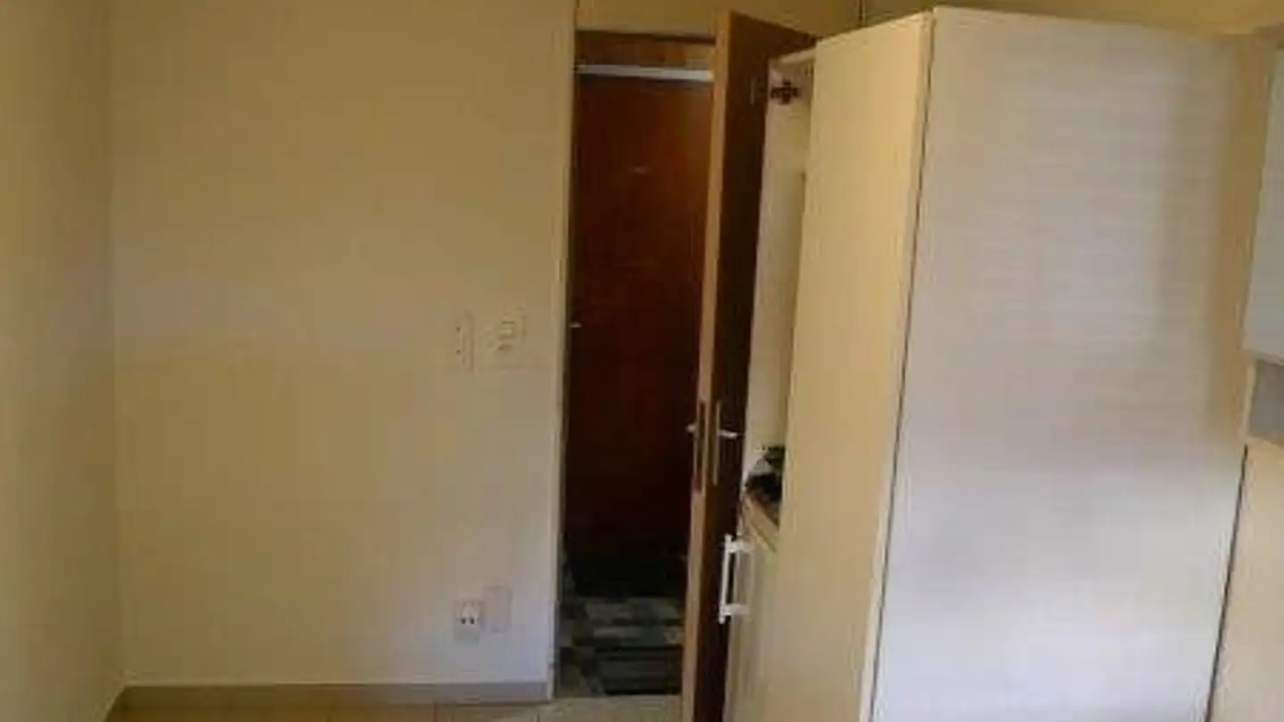 Studio mieten - Route De Brügg / Brüggstrasse 66, 2503 Biel/Bienne - Foto 4