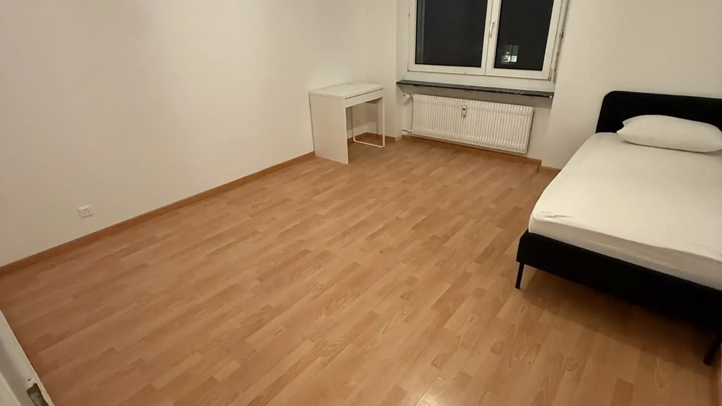 Stanza singola in affitto - 4133 Pratteln