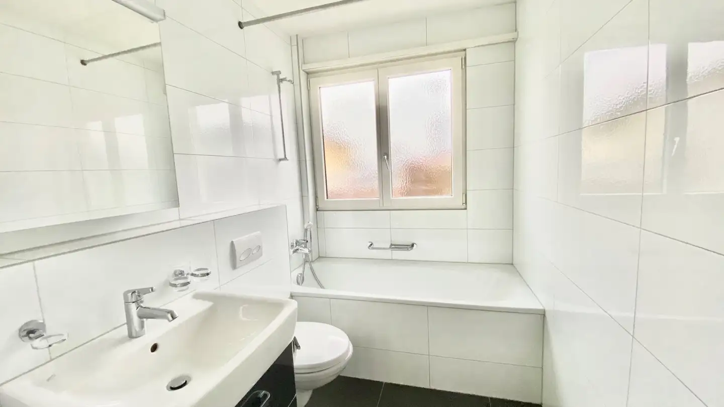 Apartment for rent - Amselstrasse 2, 4106 Therwil - Photo 3