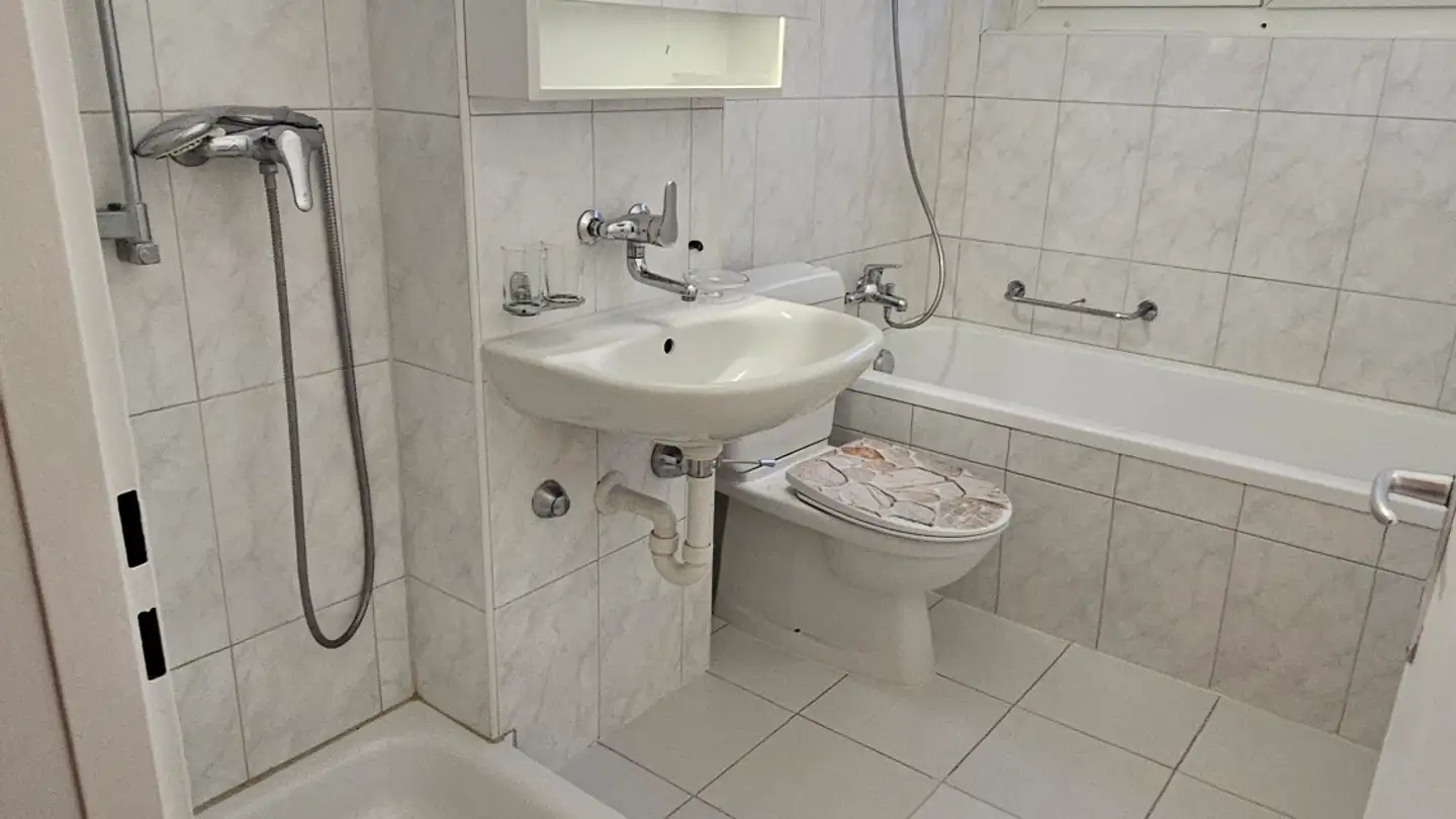 Apartment for rent - Untere Dorfstrasse 48, 8964 Rudolfstetten - Photo 2