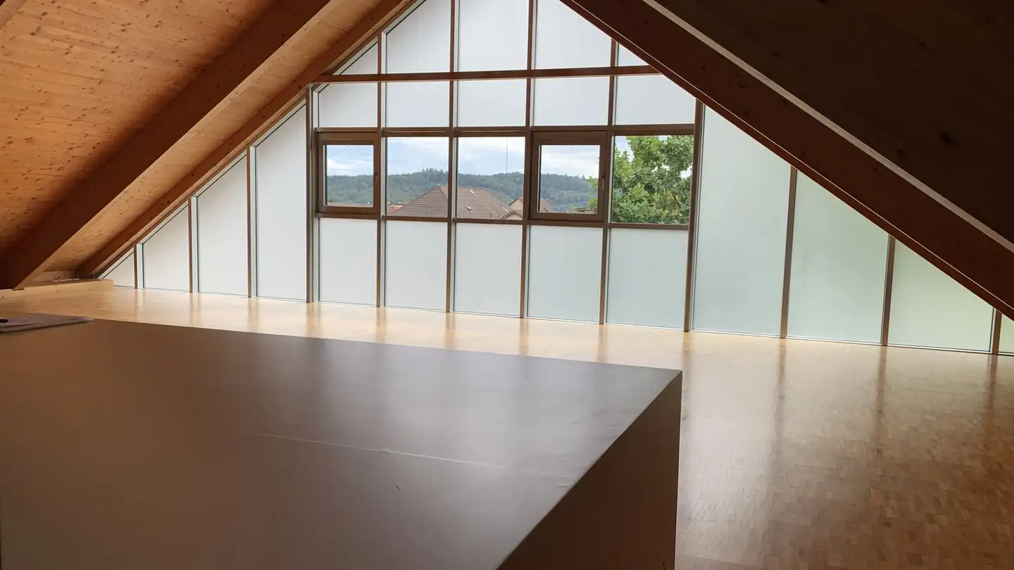 Dachgeschosswohnung mieten - Solothurnstrasse 11, 2543 Lengnau BE - Foto 3
