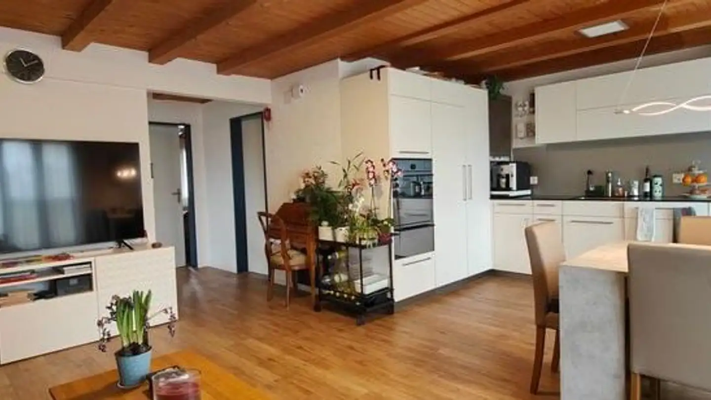 Wohnung mieten - Dorfstrasse 26, 1795 Courlevon