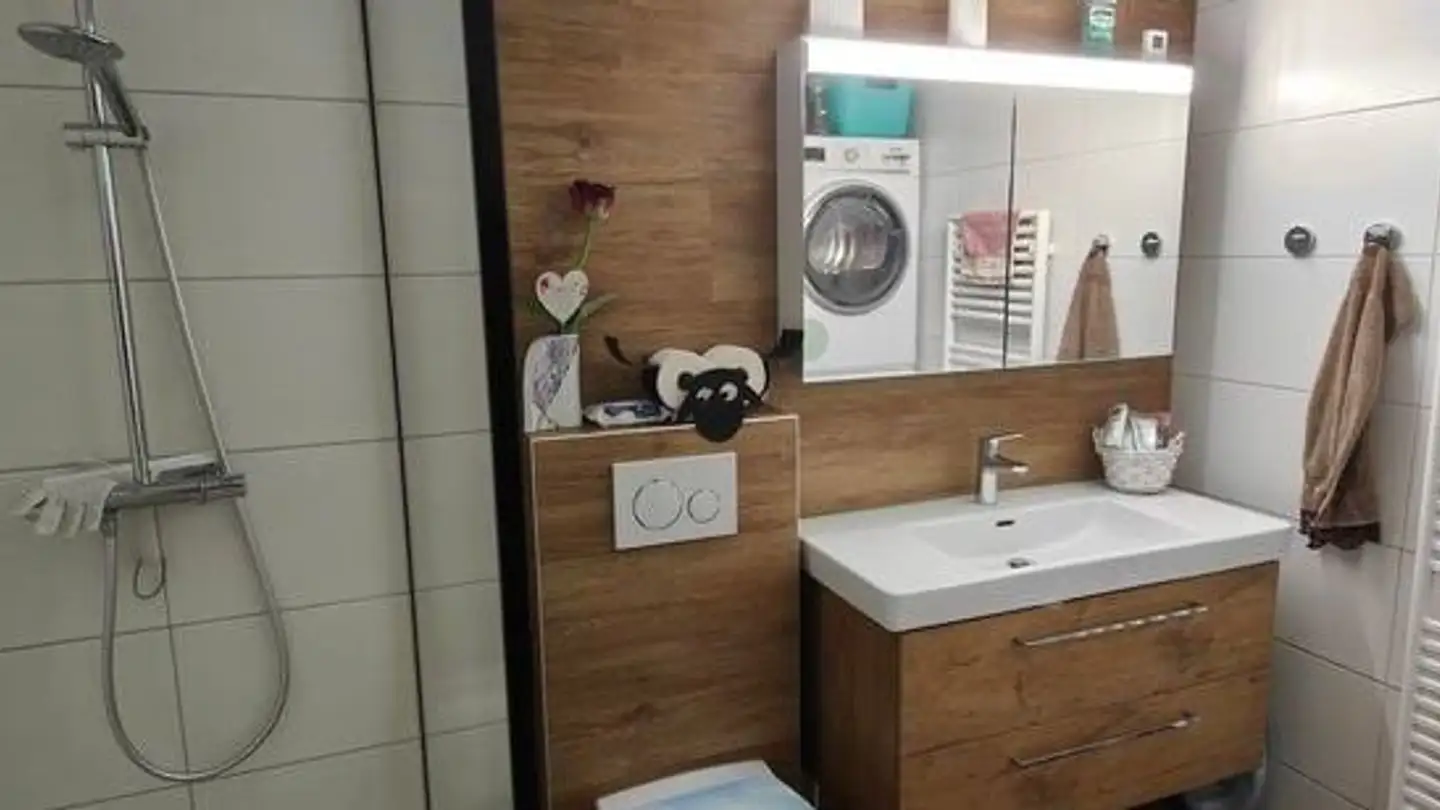 Wohnung mieten - Dorfstrasse 26, 1795 Courlevon - Foto 2