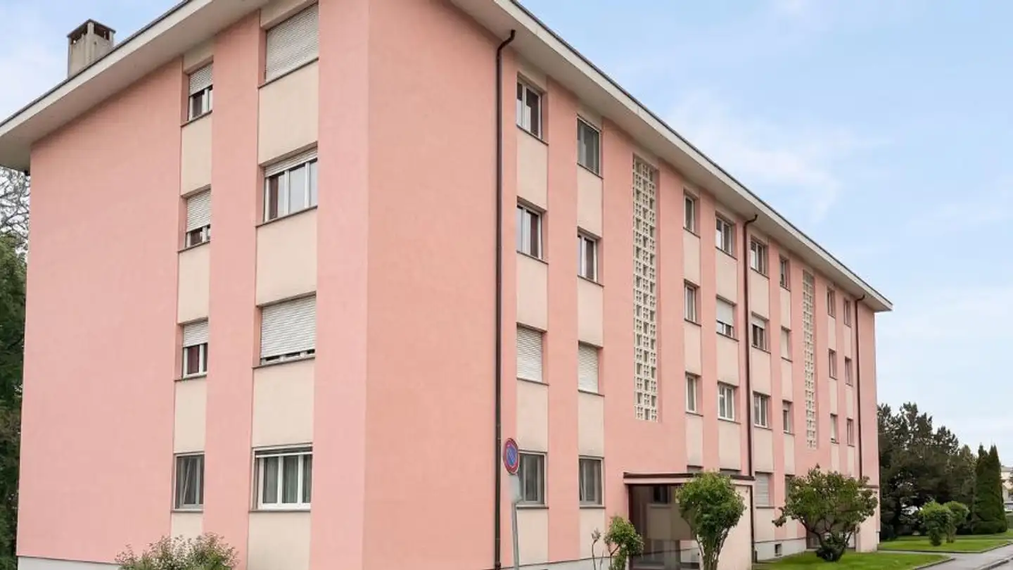Apartment for sale - 1073 Savigny