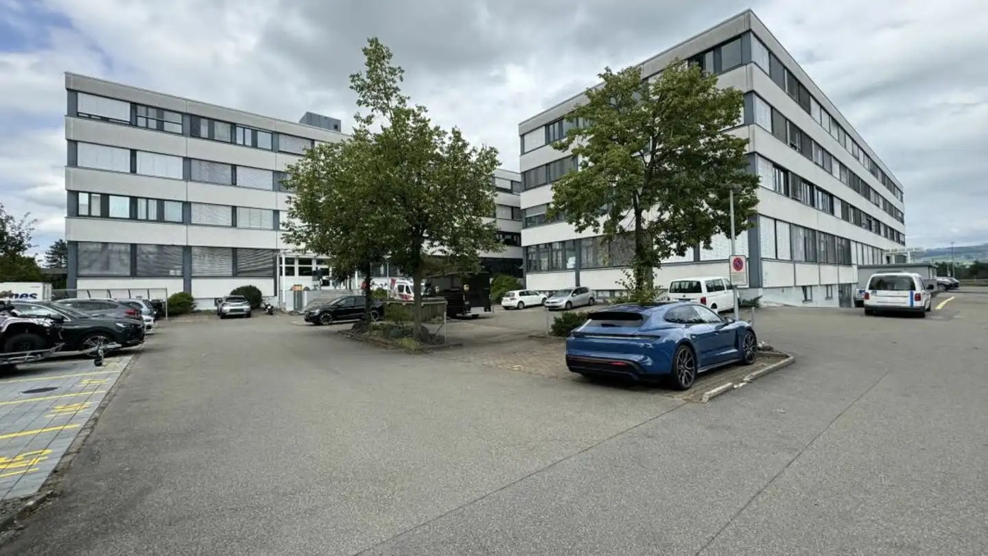 Spazio ufficio in affitto - Hinterbergstrasse 28, 6312 Steinhausen