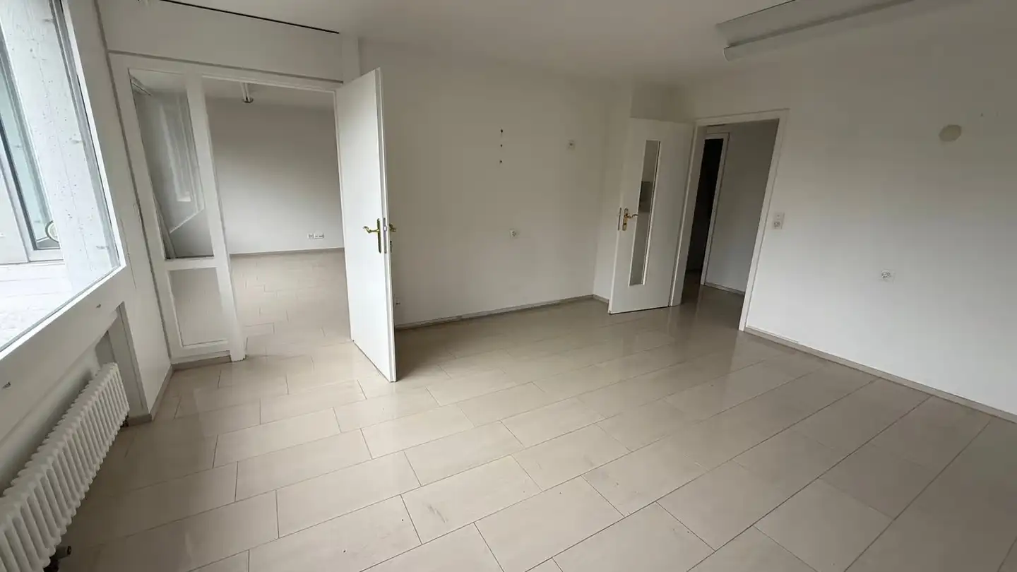 Apartment for rent - Zürcherstrasse 27, 5400 Baden - Photo 2