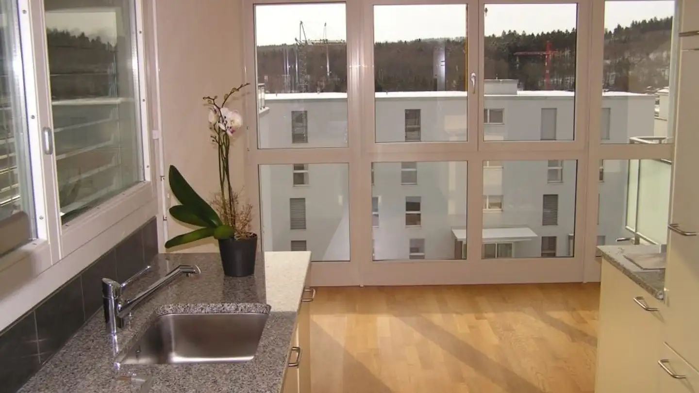 Apartment for rent - Chemin De Schwadernau / Schwadernauweg 28, 2504 Biel/Bienne - Photo 3