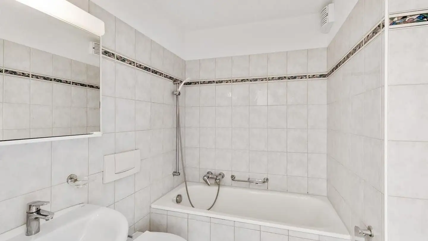 Wohnung mieten - Schönenwerdstrasse 3, 8952 Schlieren - Foto 3