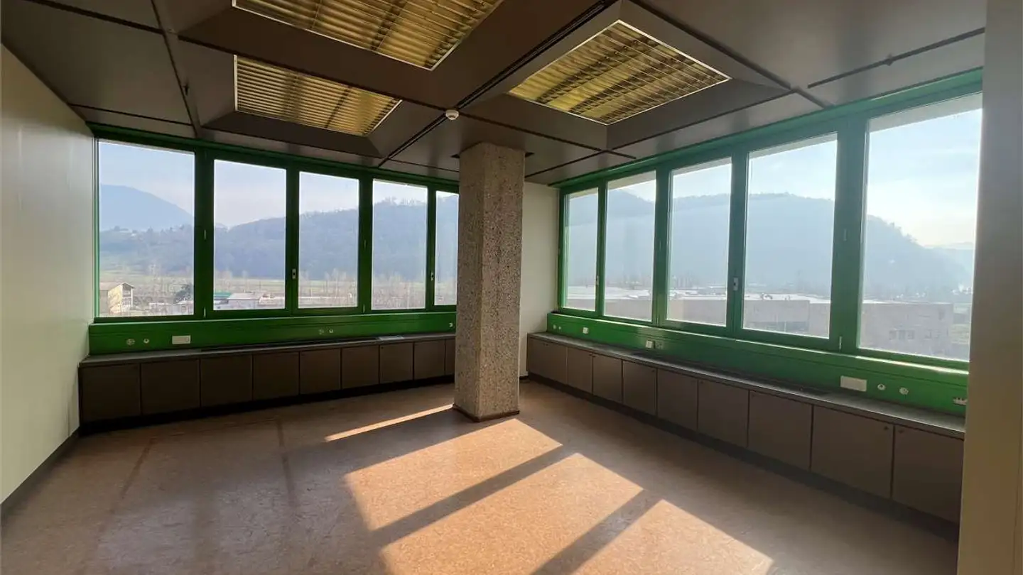 Office space for rent - 6934 Bioggio - Photo 2