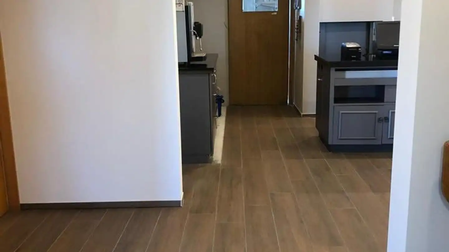 Restaurant à louer - Gmeindrütistrasse 1b, 8630 Rüti ZH