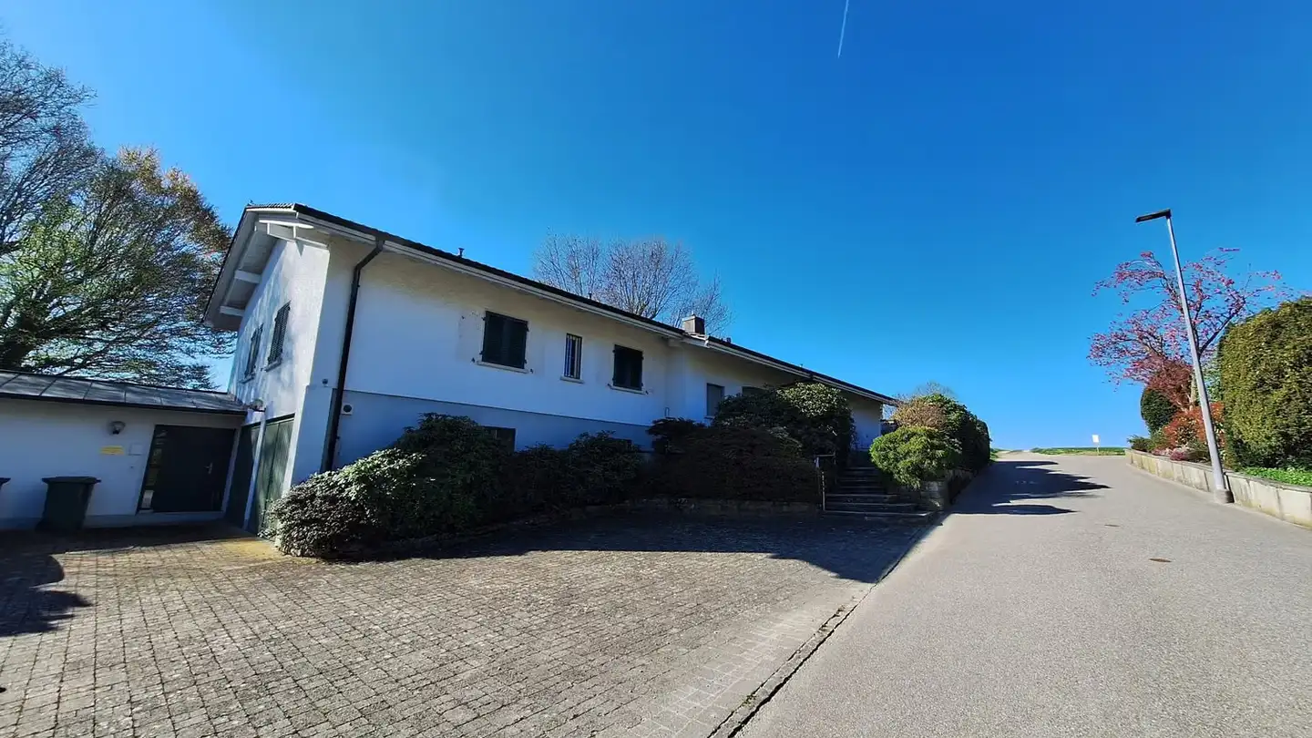 Einfamilienhaus kaufen - Römerbrunnenweg 33, 2540 Grenchen - Foto 2