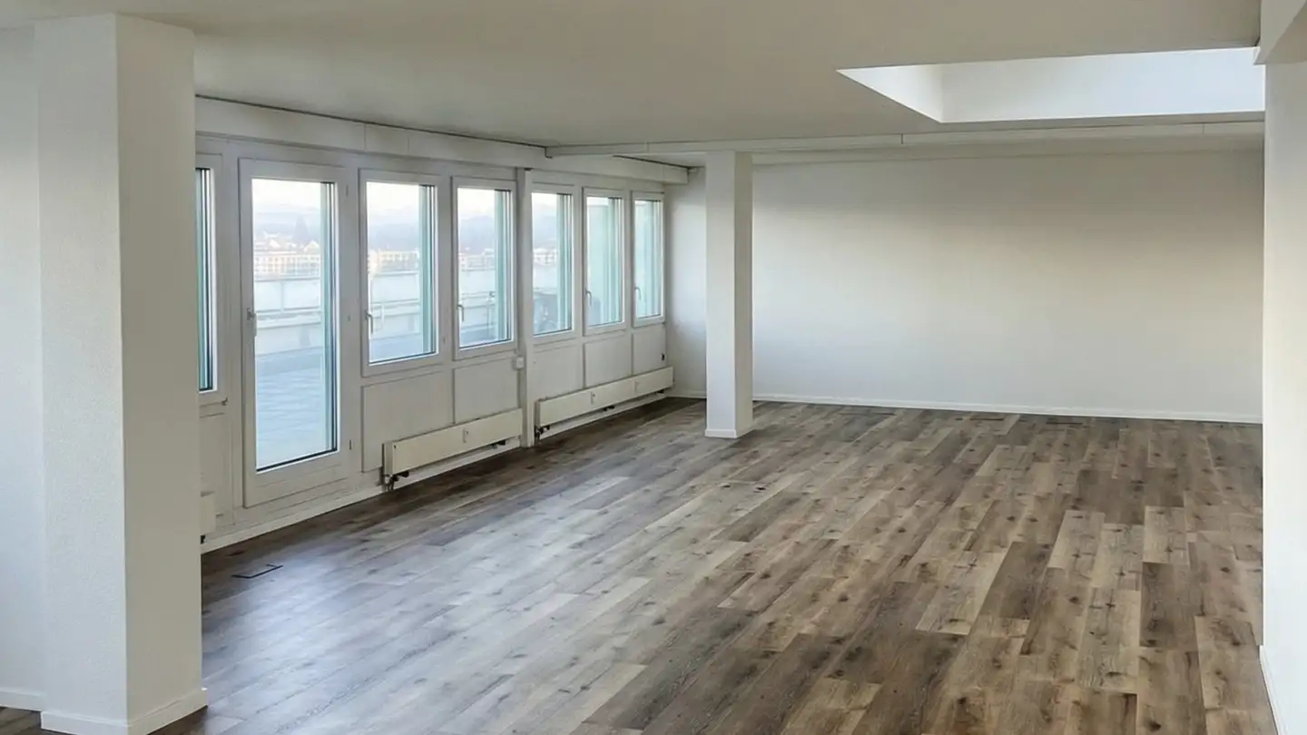 Gewerbe mieten - Bruggacherstrasse 24, 8117 Fällanden - Foto 3