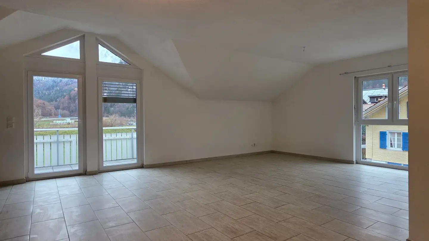Dachgeschosswohnung mieten - Wydistrasse 22, 3812 Wilderswil - Foto 3