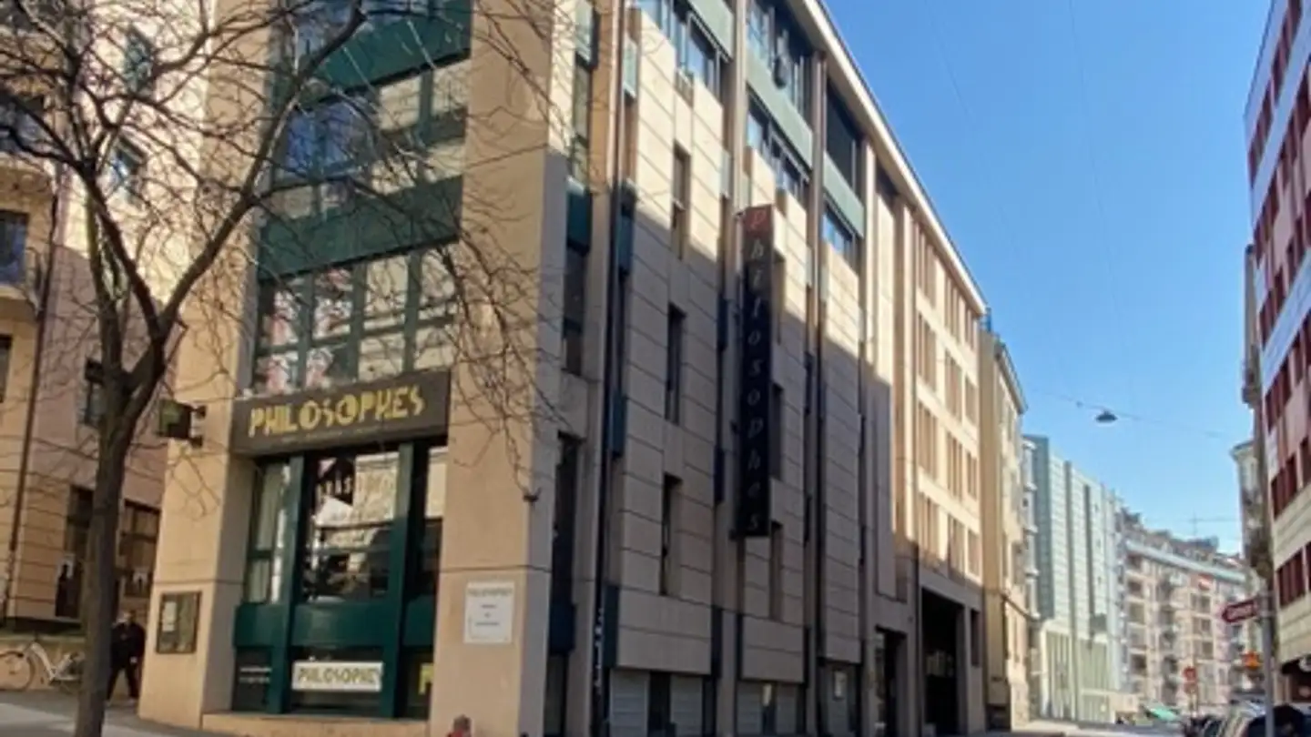 Underground parking space for rent - Rue Prévost-Martin 7, 1205 Genève