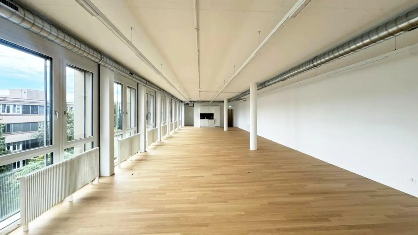 Commerciale in affitto - Scheideggstrasse 33, 8404 Winterthur