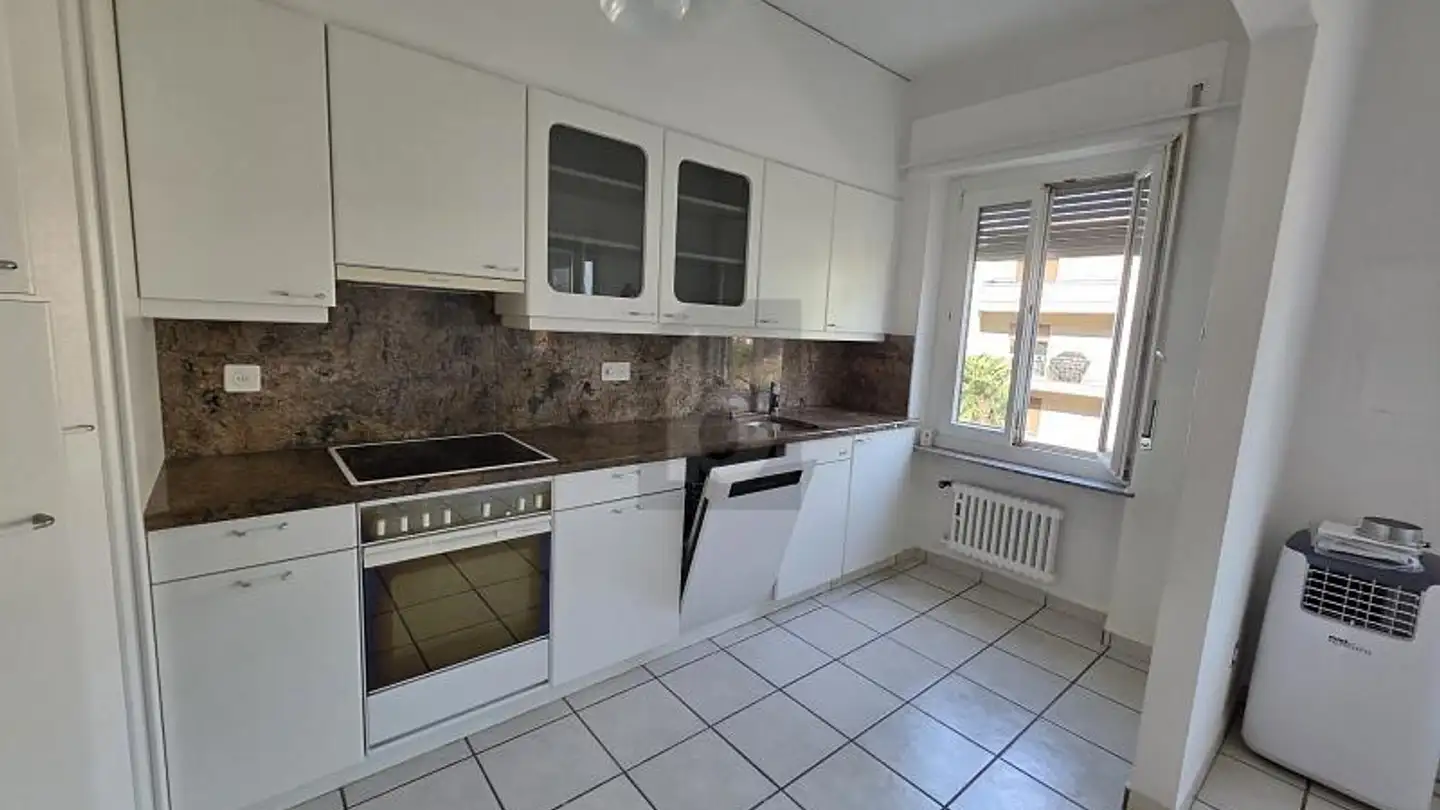 Apartment for rent - 6512 Giubiasco - Photo 2