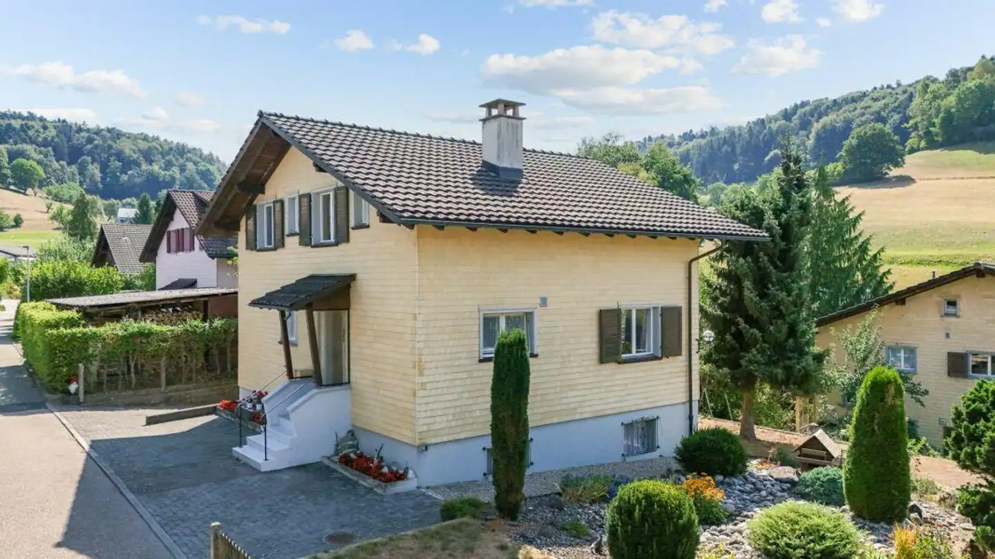 Casa singola in vendita - Hinterbergring 24, 6260 Reiden