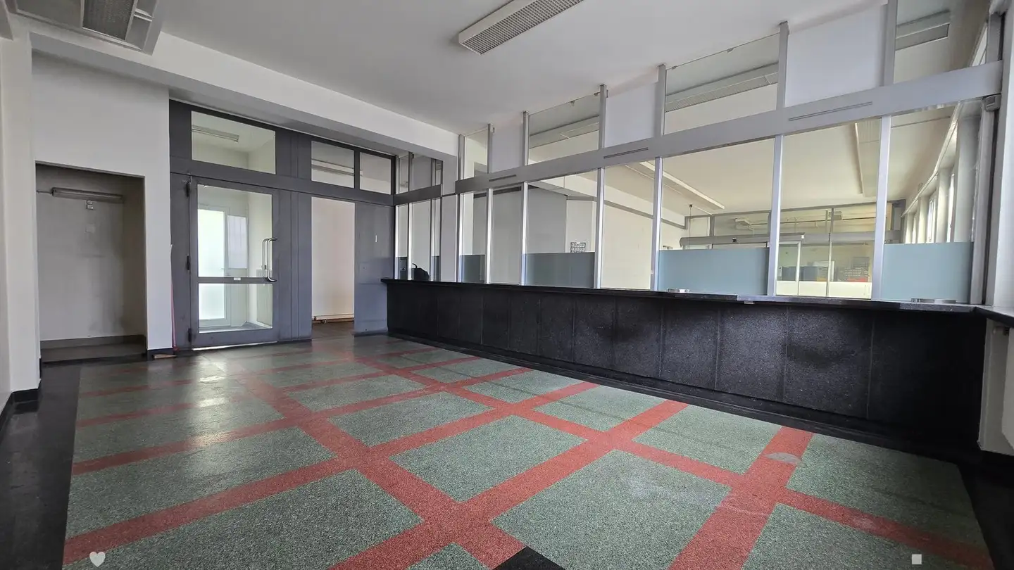 Commercial for rent - Rue De Madretsch / Madretschstrasse 12, 2503 Biel/Bienne - Photo 3