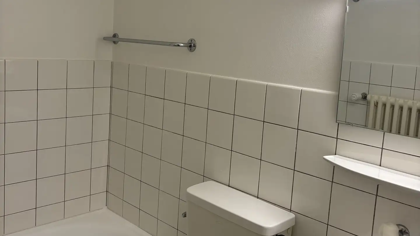 Appartamento in affitto - Rue Miéville 5, 2105 Travers - Photo 2