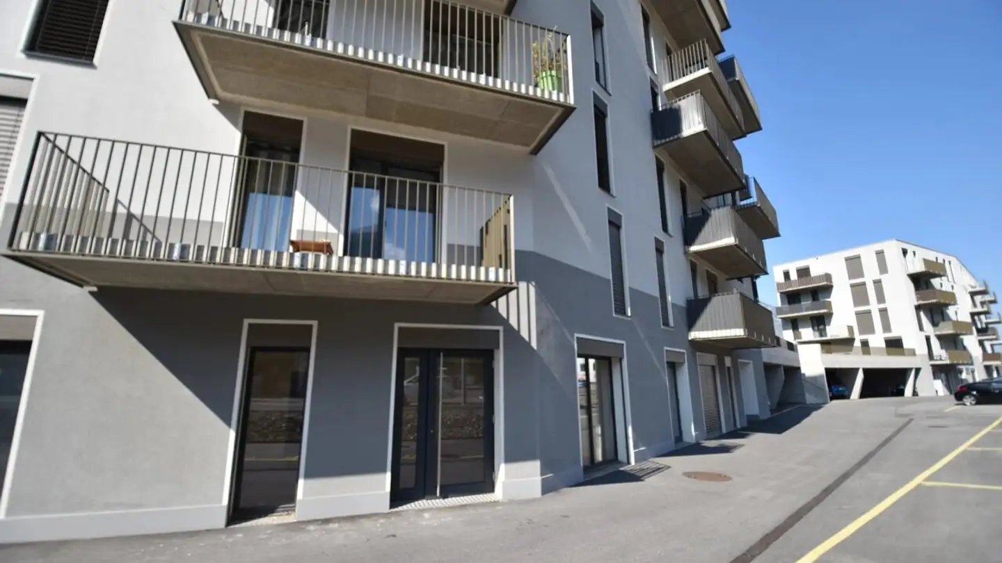 Shop for rent - Rue Du Simplon, 1920 Martigny