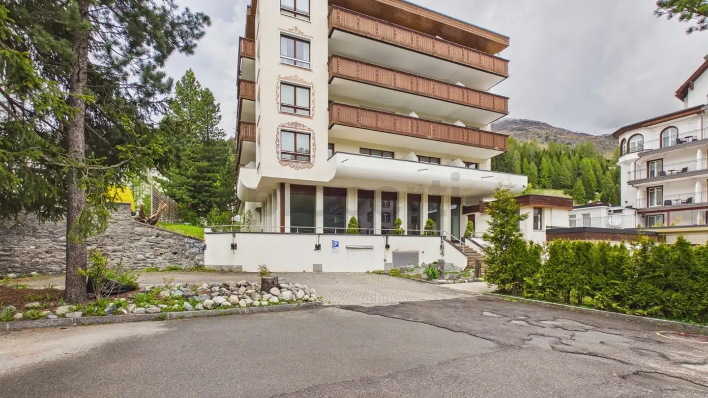 Single room for sale - 7260 Davos Dorf