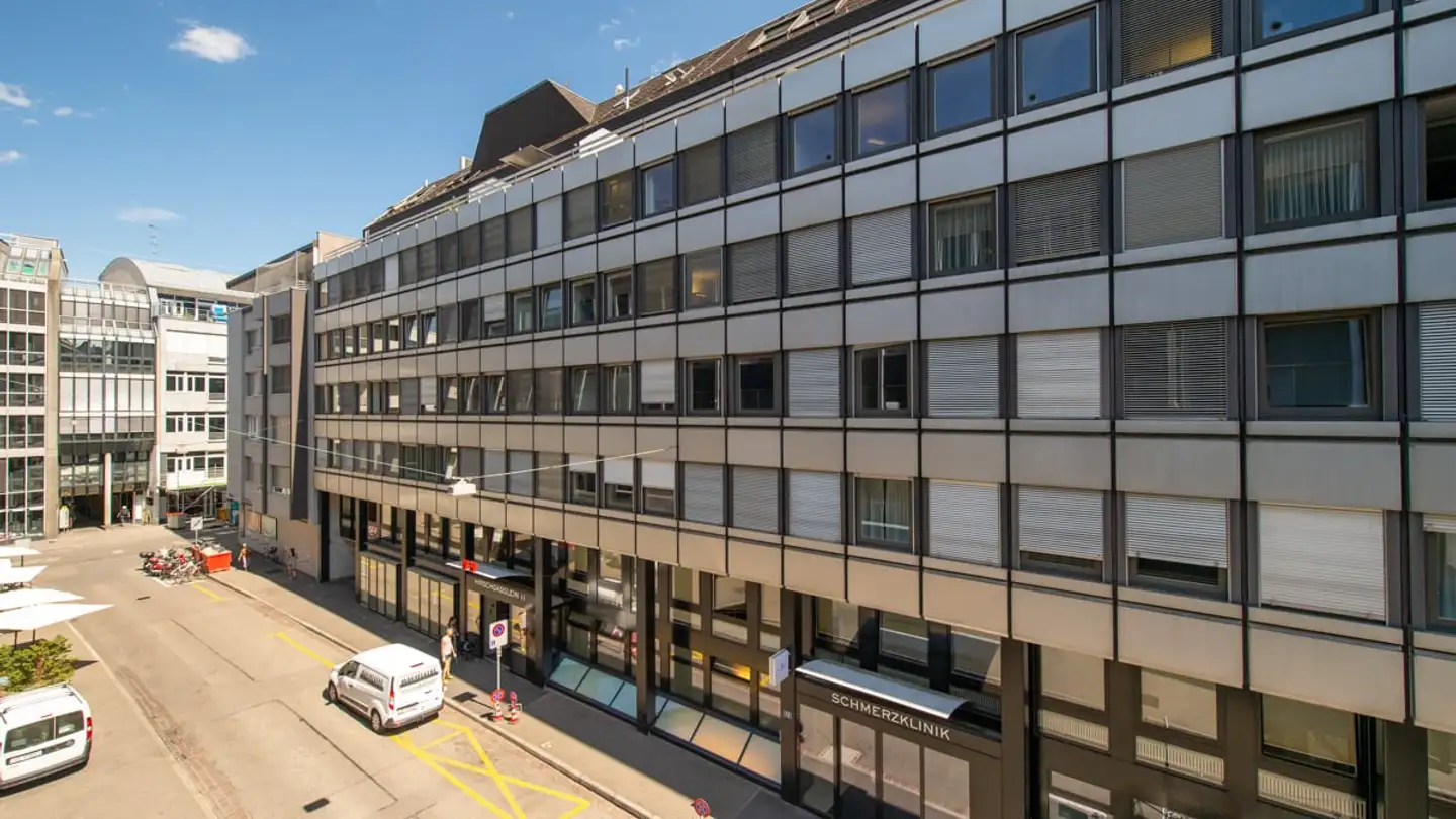 Underground parking space for rent - Hirschgässlein 13, 4051 Basel