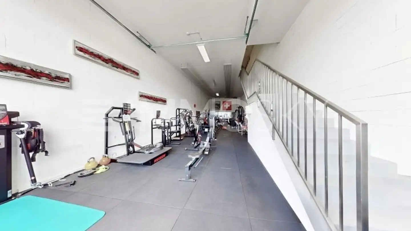 Shop for sale - 1525 Seigneux - Photo 2