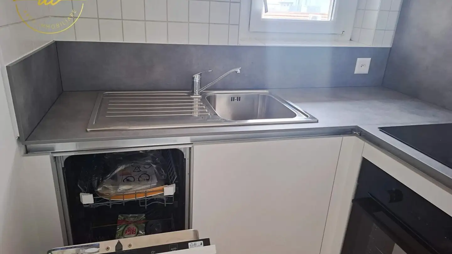 Wohnung mieten - 6830 Chiasso - Foto 2