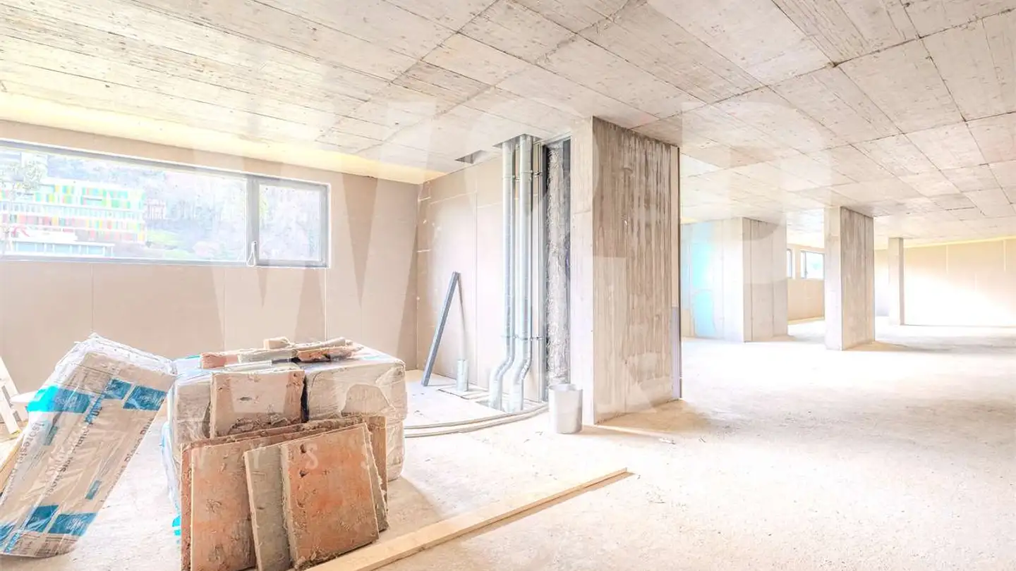 Magasin à louer - 6915 Pambio-Noranco