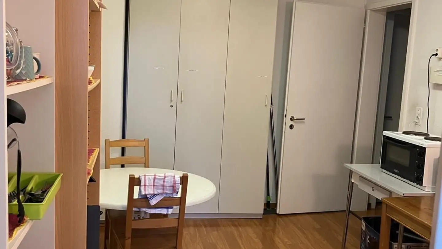 Chambre à louer - Untere Bahnhofstrasse 22, 8640 Rapperswil SG - Photo 4