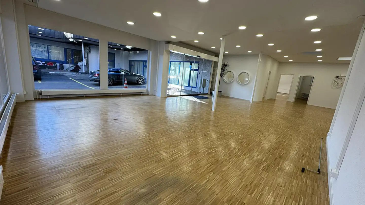 Office space for rent - 9320 Arbon - Photo 4