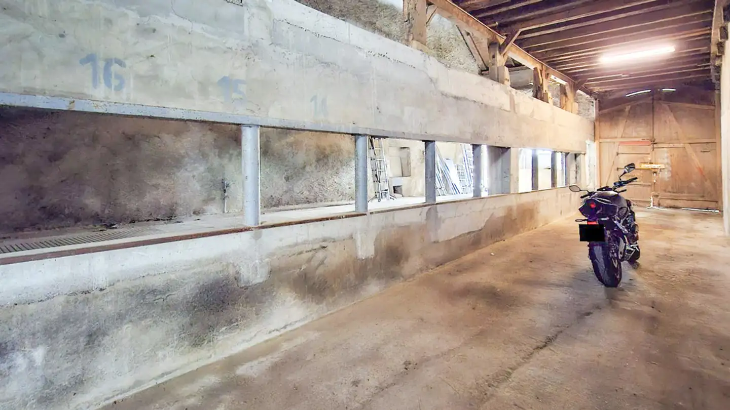 Garage for rent - Rue Des Fontaines 1, 1412 Ursins - Photo 4