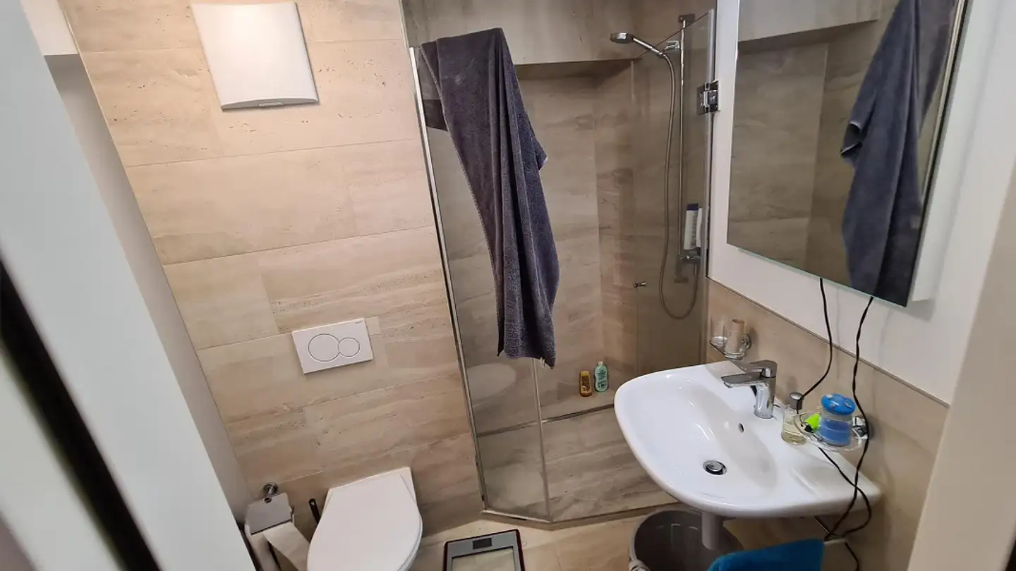 Appartement à louer - Via Nova 44, 7013 Domat/Ems