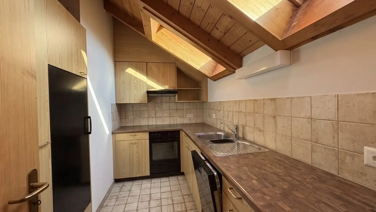 Attic flat for rent - Rheinstrasse 55, 7012 Felsberg - Photo 4
