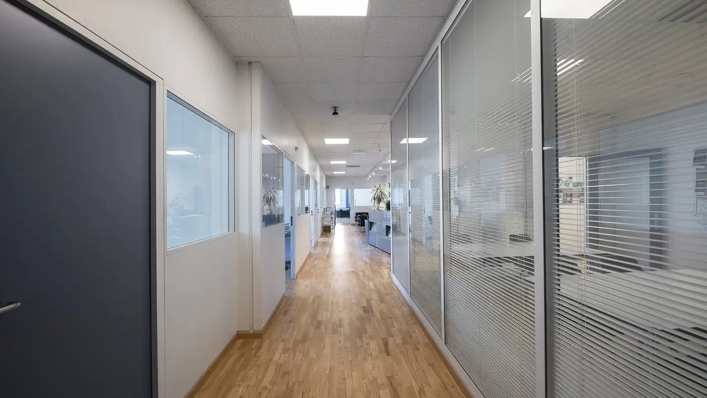 Bureau à louer - Chemin Des Aulx 12, 1228 Plan-les-Ouates