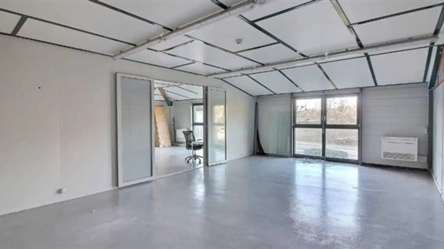 Bürofläche mieten - 1093 La Conversion