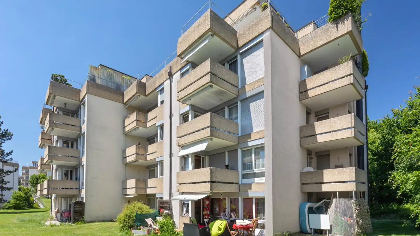 Indoor motorbike parking space for rent - Route Du Coteau 1, 1752 Villars-sur-Glâne