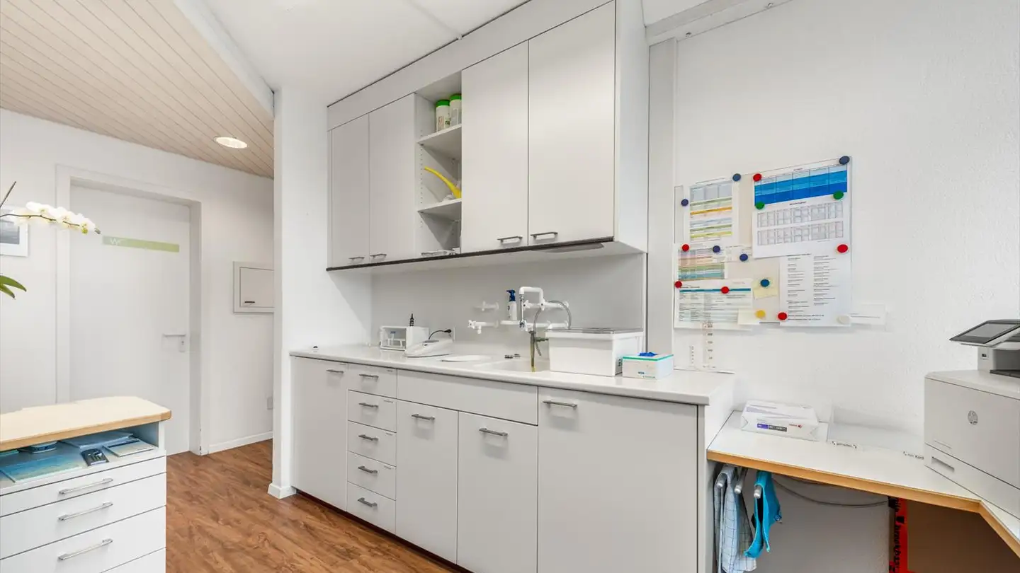 Medical practice for rent - Zentralstrasse 21, 5610 Wohlen AG - Photo 3