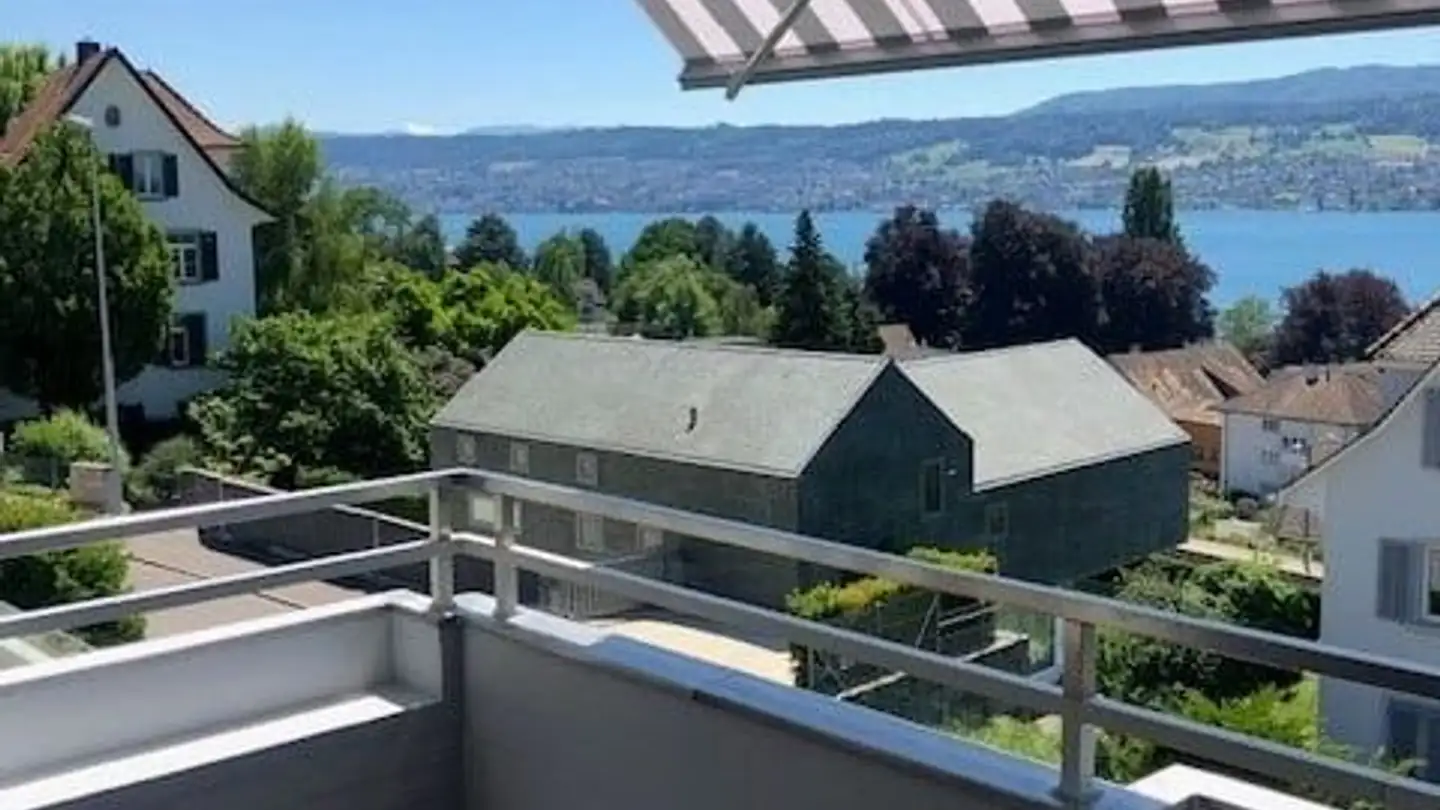 Attic flat for rent - Zollerstrasse 23, 8703 Erlenbach ZH