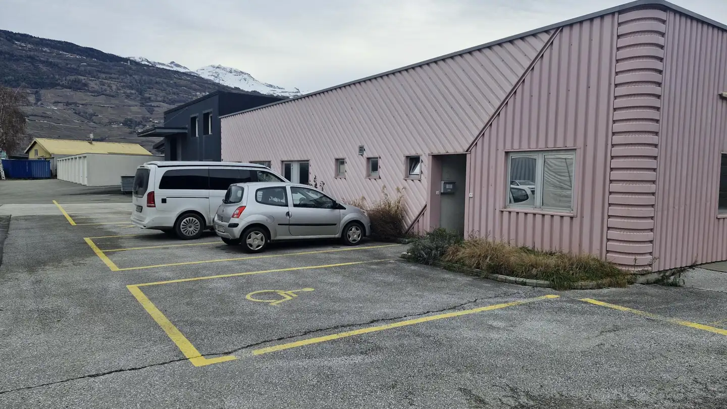 Immeuble mixte à louer - 3979 Grône - Photo 2