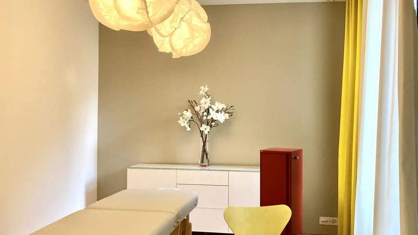 Commercial for rent - Badenerstrasse 131, 8004 Zürich