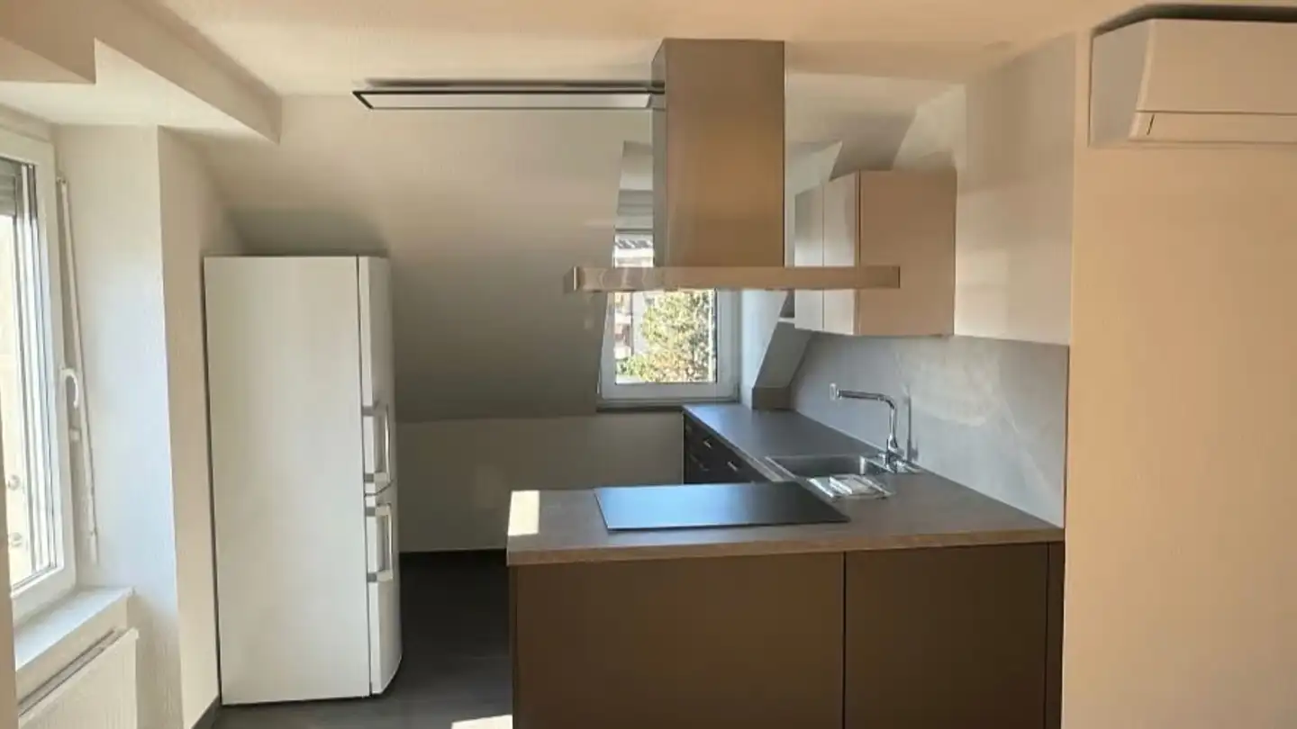 Attique à louer - Horburgstrasse 87, 4057 Basel - Photo 2