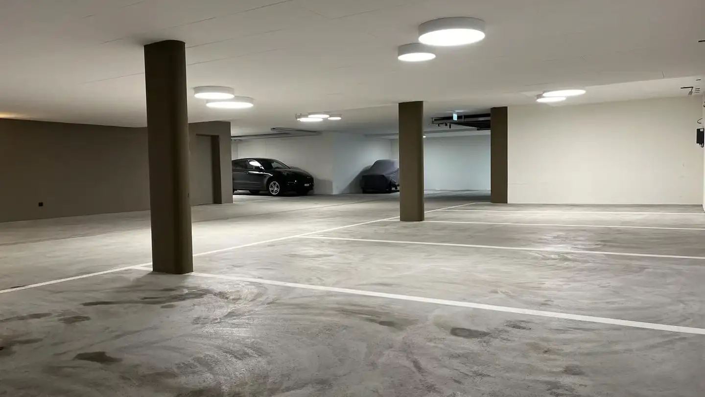 Underground parking space for rent - Forstweg 1, 8836 Bennau - Photo 3