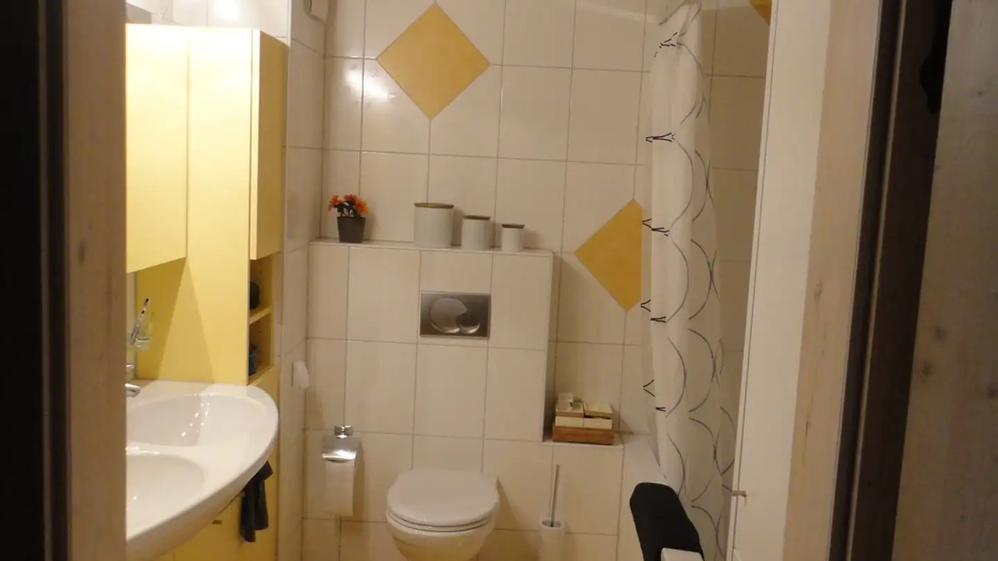 Appartement à louer - 5076 Bözen - Photo 2
