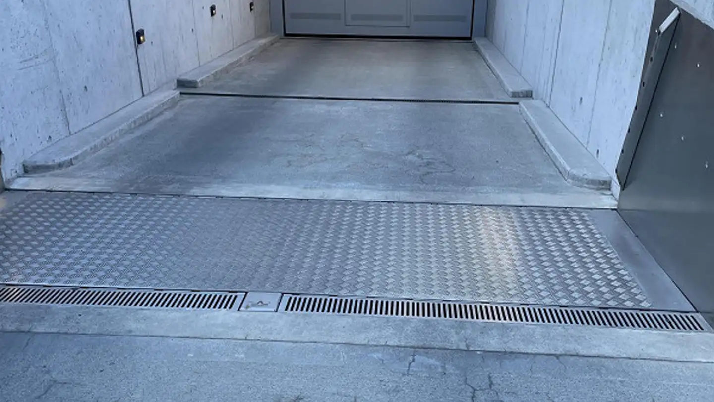 Parcheggio sotterraneo in affitto - Stampfstrasse 27, 8645 Jona