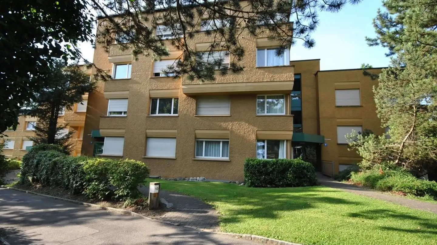 Appartamento in affitto - Im Trichtisal 10, 8053 Zürich