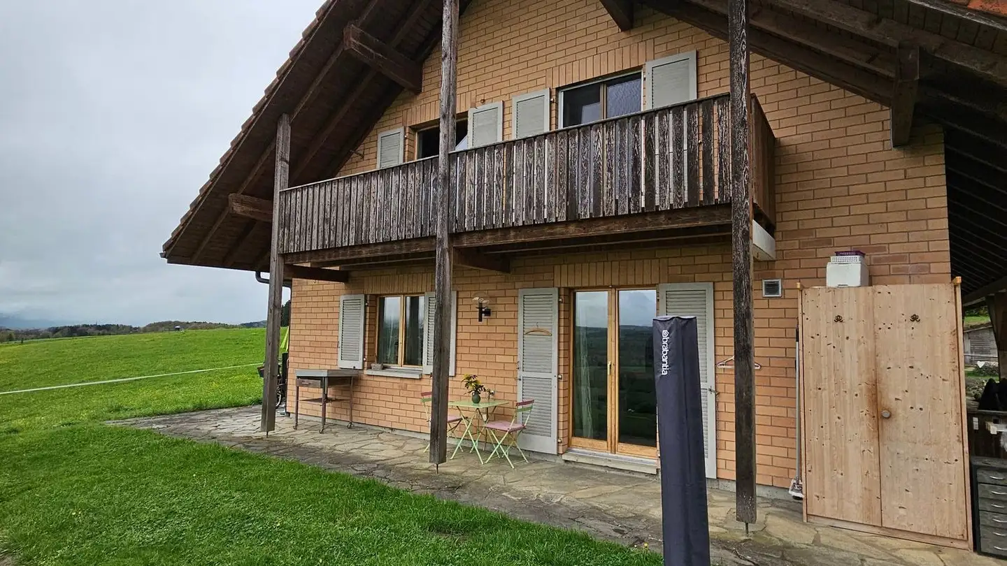 Studio mieten - Reussegg Brunnenhof 1, 5643 Sins