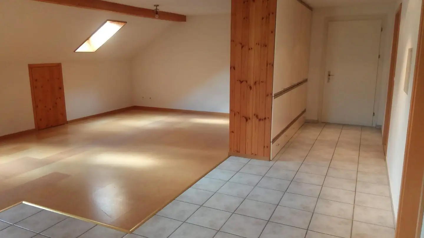 Dachgeschosswohnung mieten - Hondern 5, 5079 Zeihen - Foto 2