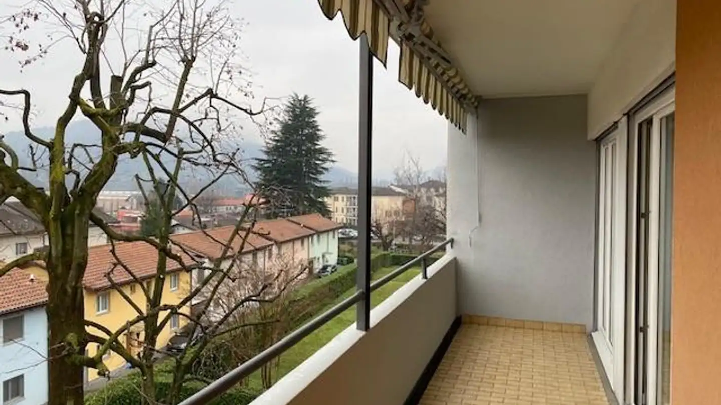 Appartement à louer - Via Falcette 14b, 6855 Stabio
